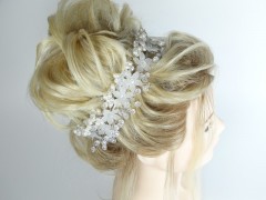 Accesoriu mireasa - ocazie floricele si margele