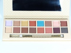 Paleta farduri de pleoape "Take me on vacation"