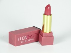 Ruj mat "Matte Lipstick 02"