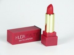 Ruj mat "Matte Lipstick 05"